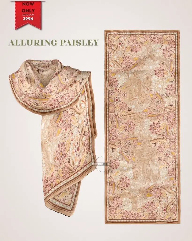 ALLURING PAISLEY