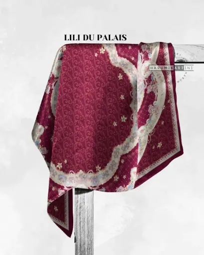LILI DU PALAIS