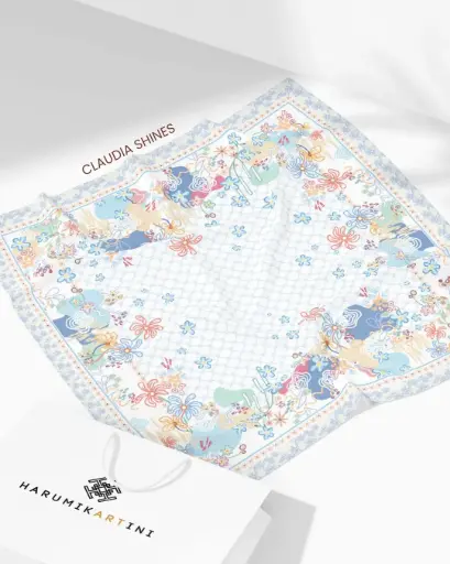 CLAUDIA SHINES 